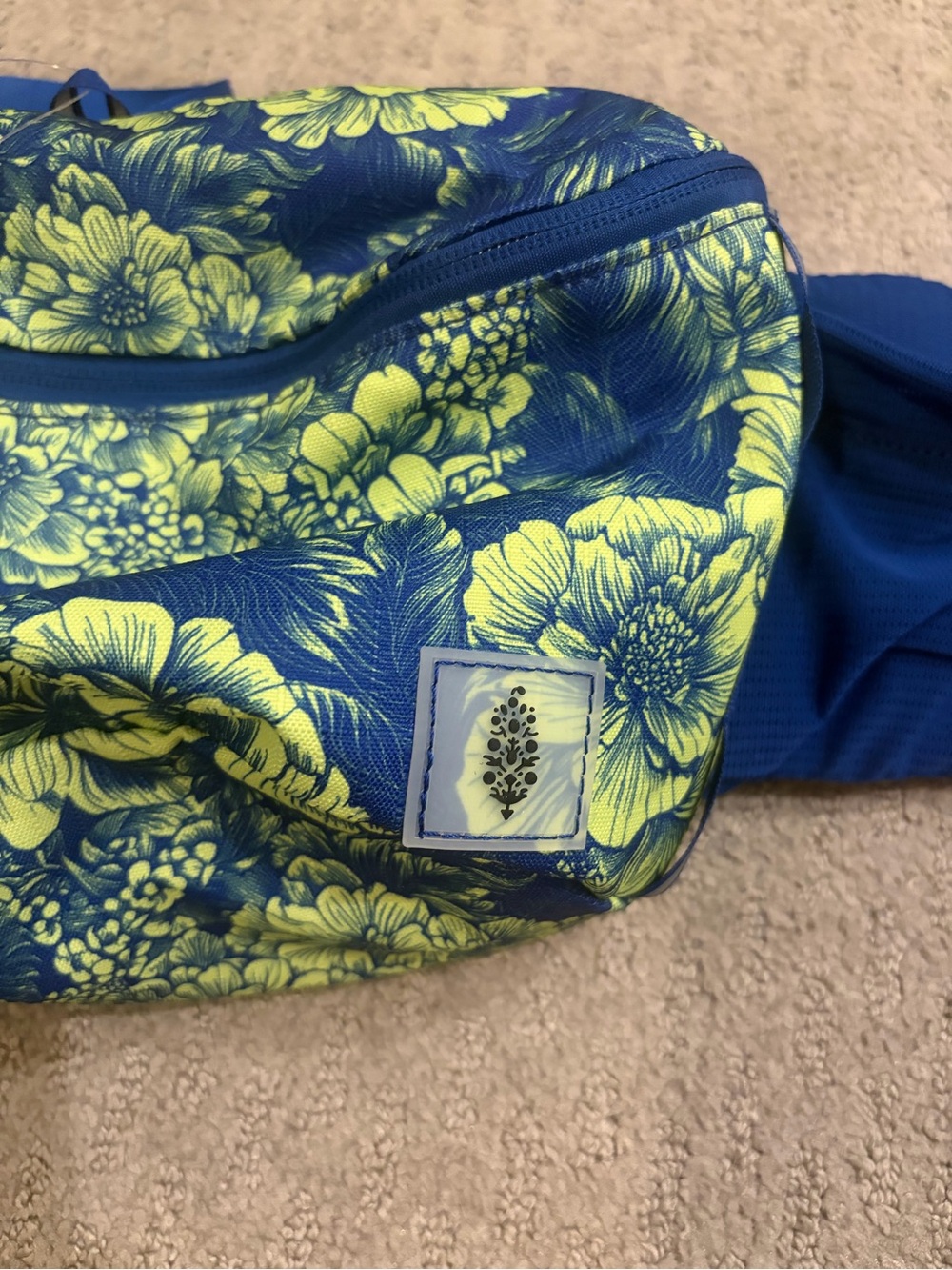 NWT FP Movement Happy Camper Cargo Sling Bag - Picture 4 of 10